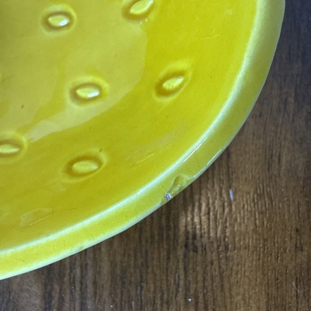 Rare Ceramic Strawberry Fruit $ Dip Bowl Party Platter Multi Use Collector Bowl